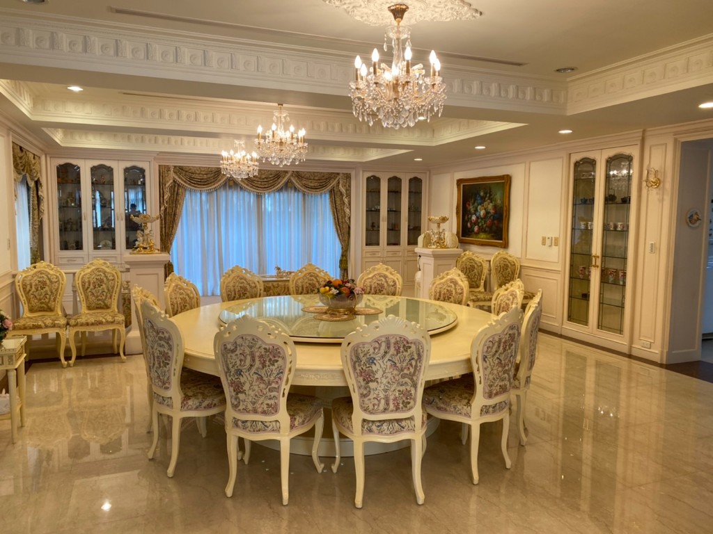 鴻禧山莊帝王級別墅