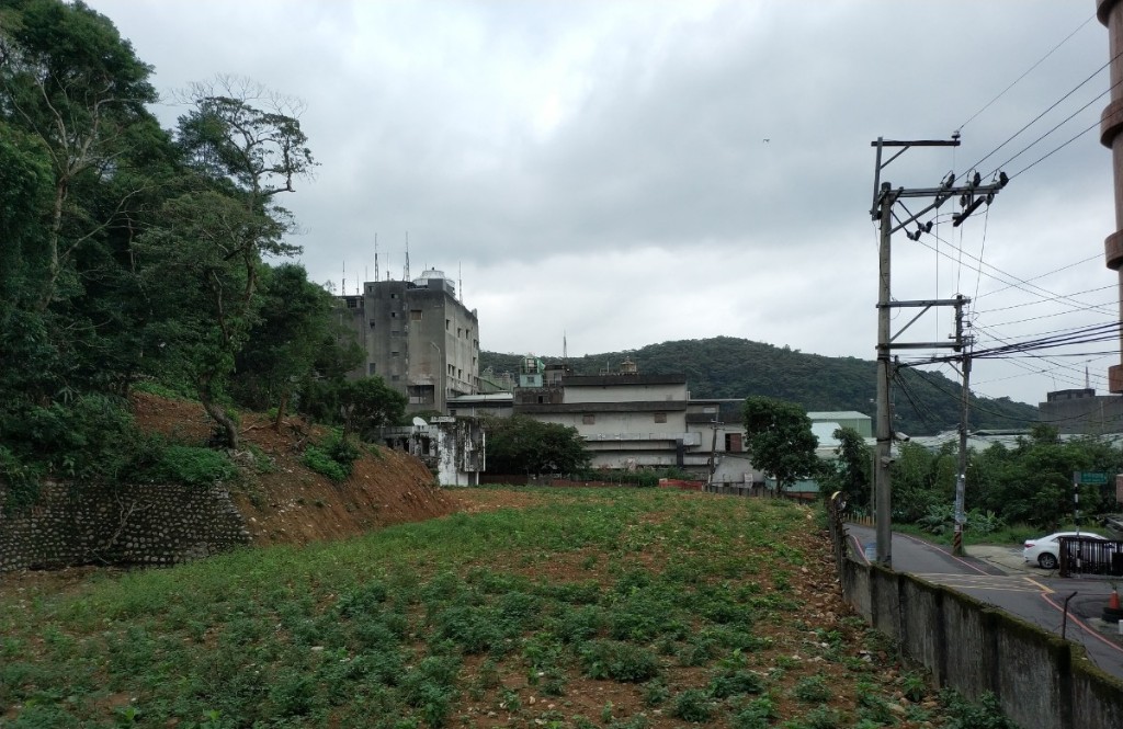 忠義路旁工業地